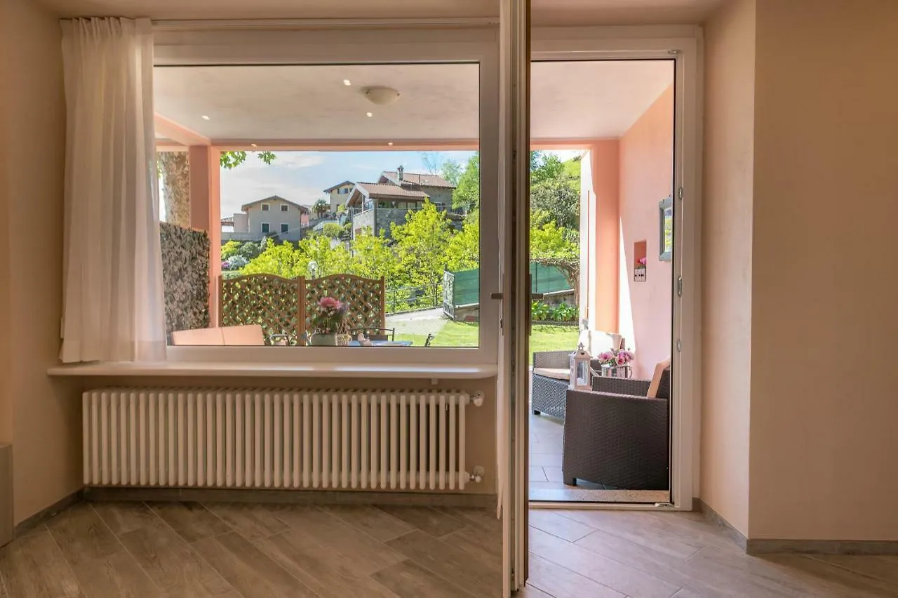 Apartmán Casa Dei Platani Wi-Fi Parking Free San Siro  0*, San Siro (Lombardy)