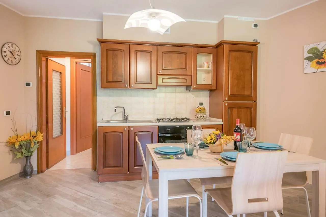 Appartement Casa Dei Platani Wi-Fi Parking Free à San Siro  0*, San Siro (Lombardy)